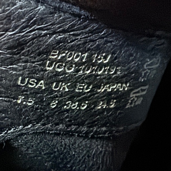 UGG Cobie II black nubuck leather ankle boots with stacked block heel Size 7.5 - Picture 10 of 10